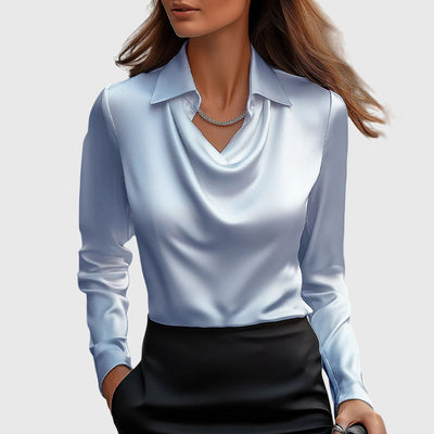 Bodil | Elegant bluse i skinnende sateng